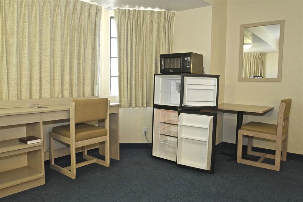 Motel 6-Mesa, Az - South Bilik gambar